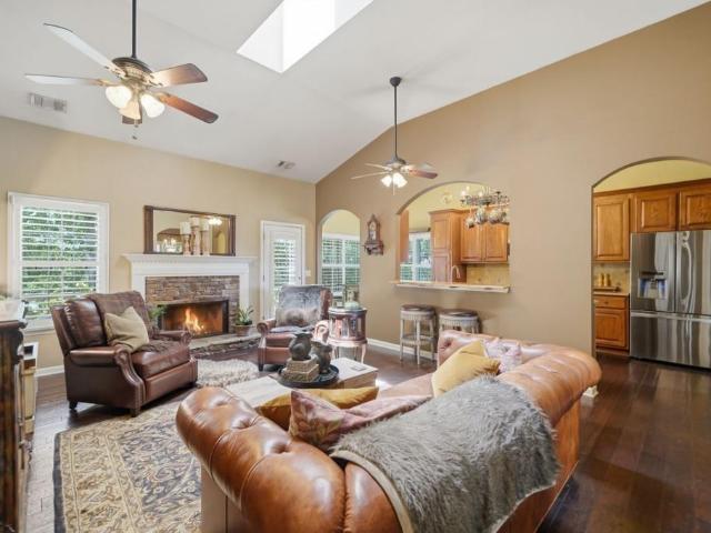 2085 Habersham Marina Road