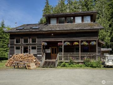 20860 Hoko Ozette Rd, Clallam Bay, WA 98326 | MLS #2411