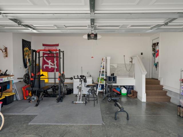 2086 Beverly Ct