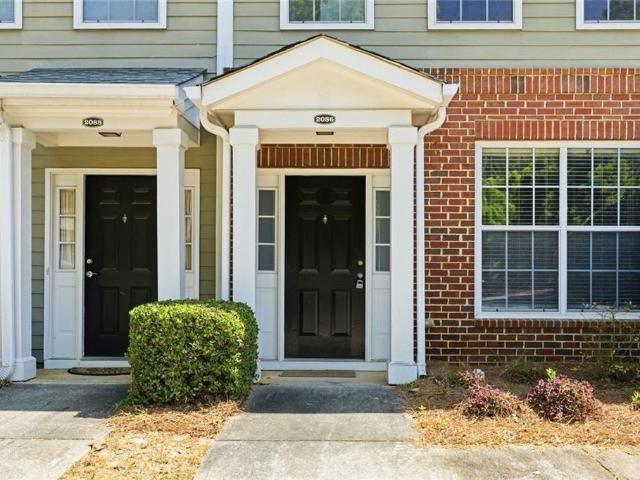 2086 Del Lago Circle