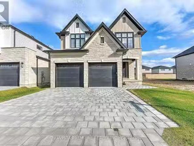 2086 Saddlerock Avenue, London North North S, ON, N6G 3W3.