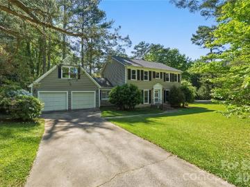 2087 Poinsett Drive # 86