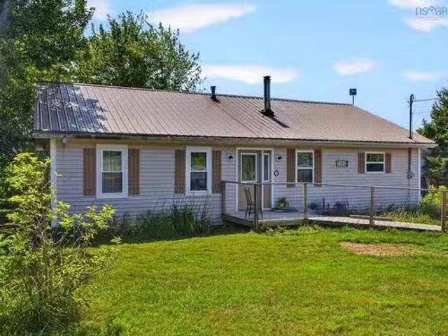 2088 Malagash Road, Upper Malagash, NS, B0K 1E0 house for sa.