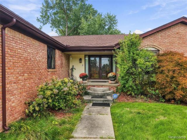 20805 Halsted Rd