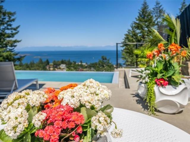 2080 Rolston Pl, Nanoose Bay, BC, V9P 9H4 Luxury House for sale | Listing ID 1026 | Royal LePage Carriage Trade Luxury Properties