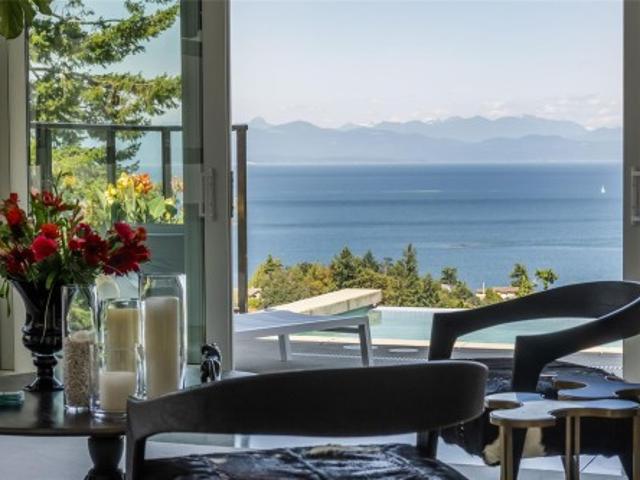 2080 Rolston Pl, Nanoose Bay, BC, V9P 9H4 Luxury House for sale | Listing ID 1050 | Royal LePage Carriage Trade Luxury Properties