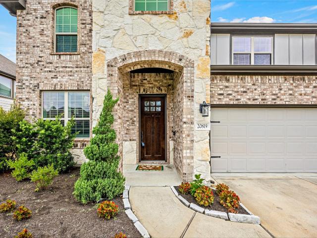 20819 Magical Merlin Way