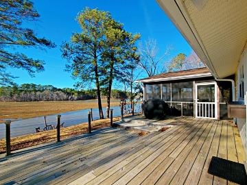 2081 Great North Rd