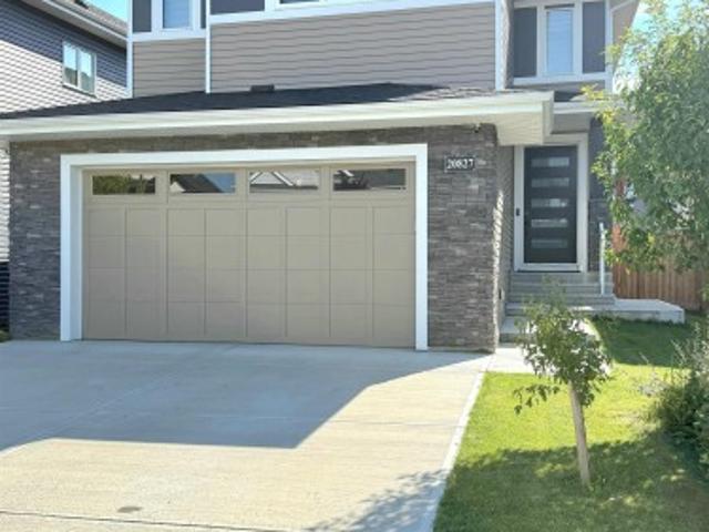 20827 Avenue Nw, Edmonton, AB, T5S 0L4 house for sale | Listing ID E4505 | Royal LePage