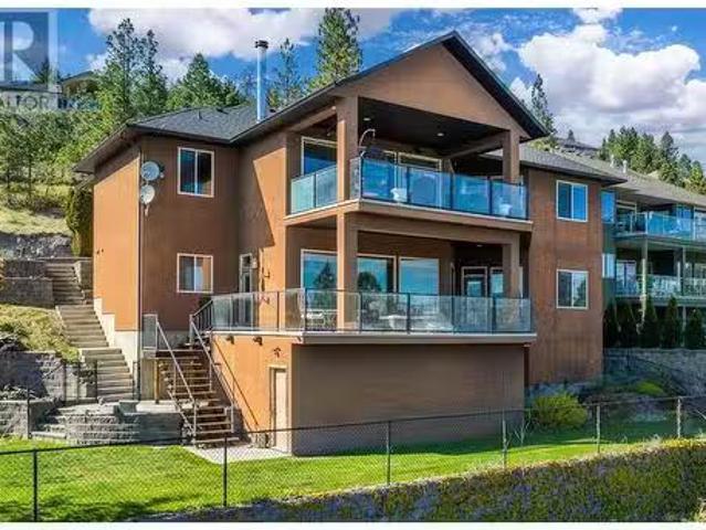 2082 Horizon Drive, West Kelowna, BC, V1Z 3Y5 house for sale.
