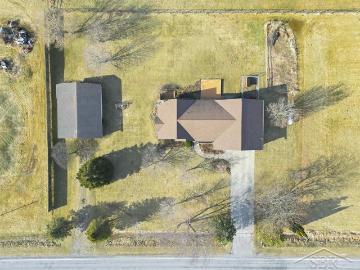 2082 W Parish Road