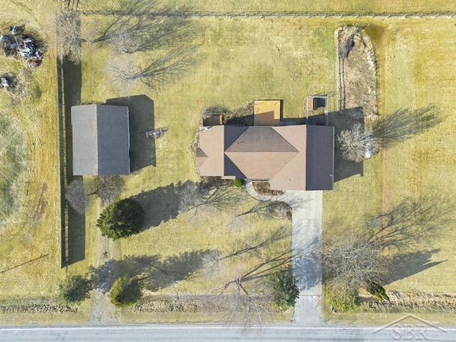 2082 W Parish Road