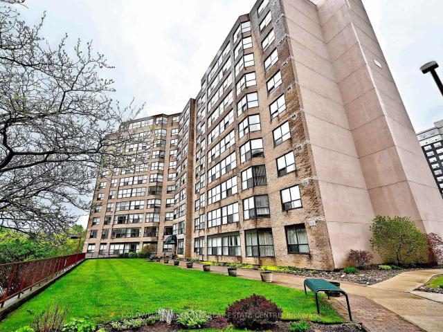 208 250 Davis Drive, Newmarket | Terminated, N13168 | Condos. Ca