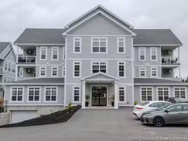 208 54 Hampton Rd, Rothesay, NB, E2E 0V5 house for sale Lis.