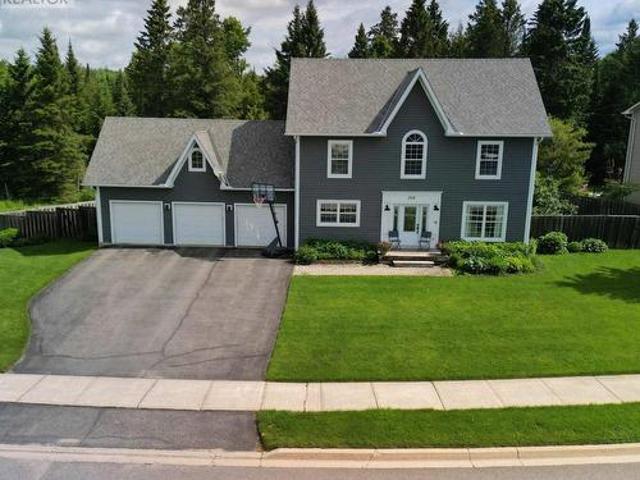 208 Covered Bridge Trail, Bracebridge. Monck Bracebridge, ON, P1L 1Y3 house for sale | Listing ID X13468 | Royal LePage
