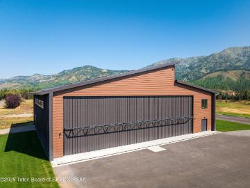 208 alpine village circle, alpine, us, wy