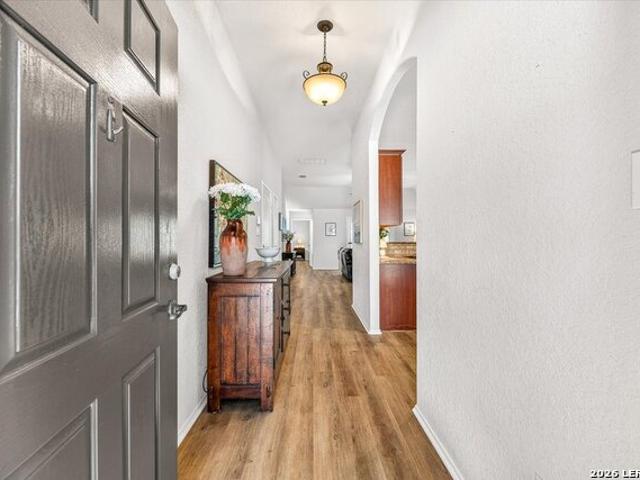 208 Bareback Bend