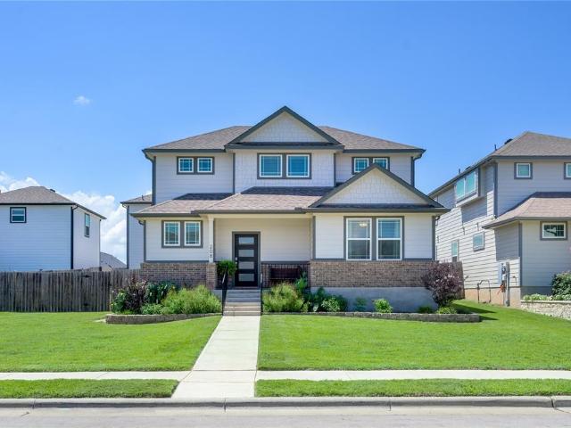 208 Garner Dr, Kyle, TX 78640 | MLS #1892