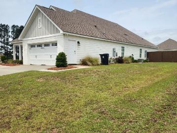 208 Daffodil Court