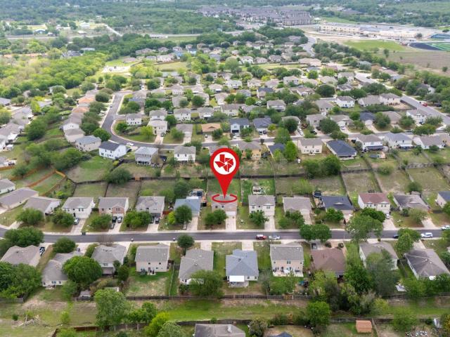 208 Dandelion Loop