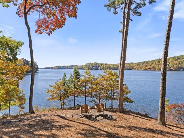 208 Deep Cove Point