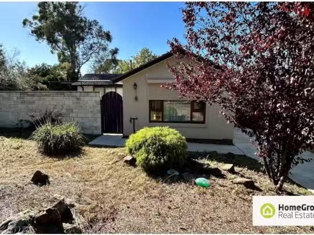208 Dryandra Street, O'Connor House for rent Listed by Salin.