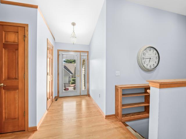 208 Endfield Cir