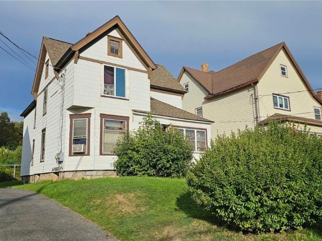 208 Freeman Avenue