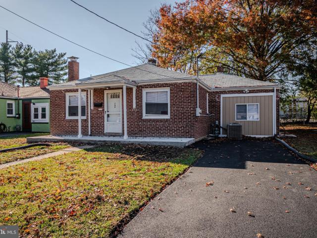208 Harding Ave, Wilmington, DE 19804 | Compass
