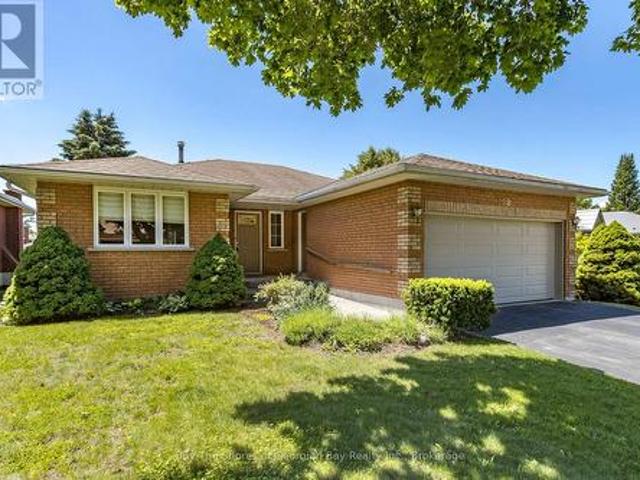 208 Margaret Street, Midland, ON, L4R 4Y1 house for sale | Listing ID S13504 | Royal LePage