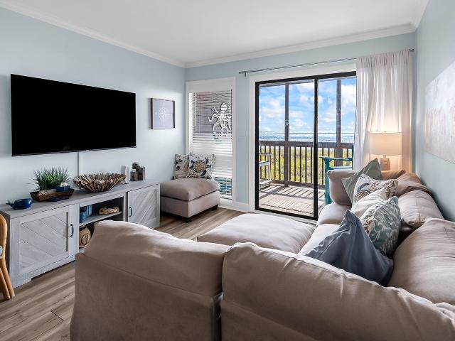 208 N Ocean Blvd. N 126
