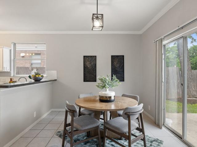 208 Settlers Valley Dr, Pflugerville, TX 78660 | MLS #3777