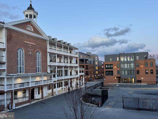 208 Second Street E # 202