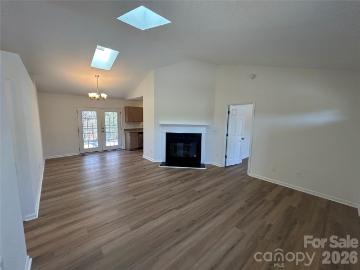 208 Poplar Street