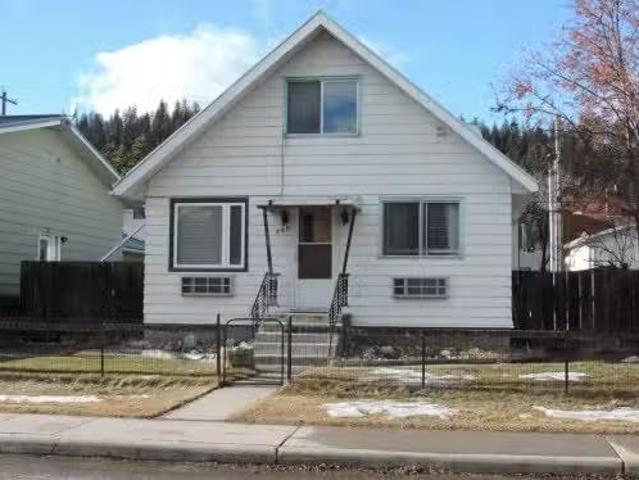 208 Patricia Street, Jasper, AB, T0E 1E0 house for sale Lis.