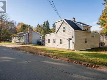 208 Pleasant Street