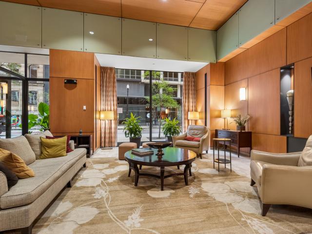 208 W Washington Street # 2001