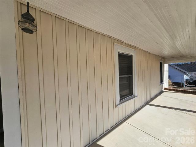208 W Main Street