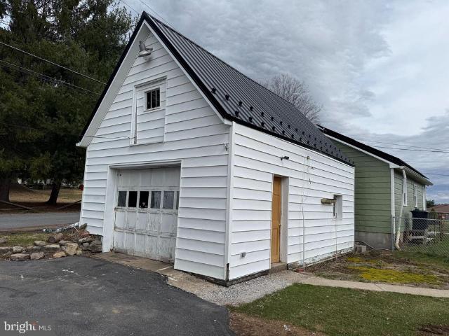 208 Woodward Avenue