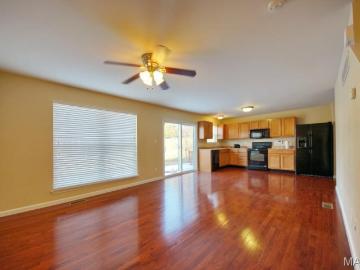208 Waterside Crossing Ct, St. Peters, MO 63376 | MLS #26027