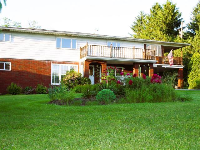 208 Theatre Road Route 219