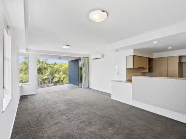 209/50 Riverwalk Avenue, Robina, QLD 4226 Apartment for Rent