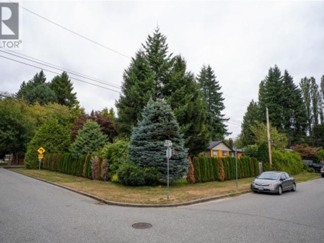 20955 Avenue, Maple Ridge, BC, V2X 2M6 house for sale | Listing ID R3163 | Royal LePage