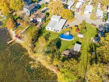 20966 Pier Road, Wheatley, ON, N0P 2P0 house for sale | Listing ID 26005 | Royal LePage