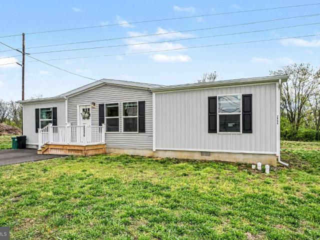 2096 Scull St, Lebanon, PA 17046 | MLS #PALN2027