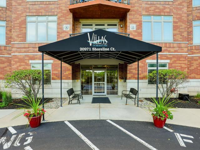 20971 Shoreline Court # 215