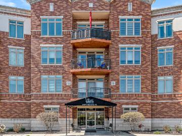 20971 Shoreline Ct, Unit 410, Noblesville, IN 46062 | MLS #22094