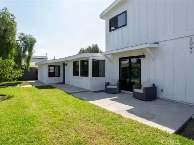 2097 MAPLE AVE, COSTA MESA, CA 92627