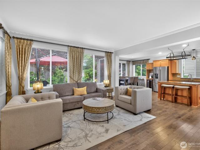 2090 th Avenue W