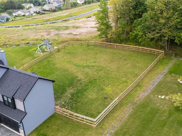 2090 Tracey Lane